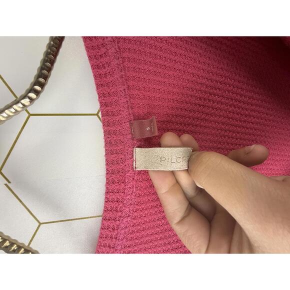 Pilcro by Anthropologie Pink Waffle Ruffled V-Neck Top - Size - Small - Picture 5 of 6